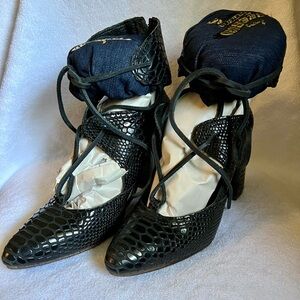 Freebird by Steven size 9 black heels.